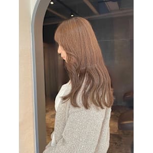 オリーブブラウン