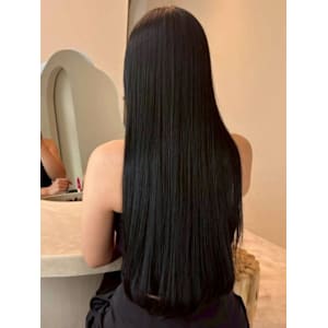 髪質改善 顔周りカット ストレート 黒髪 縮毛矯正 20代