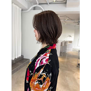 ハイライトグールベージュレイヤーボブ