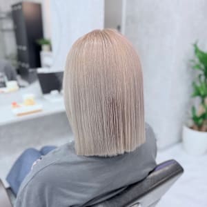 ミルクティーベージュ