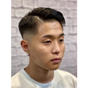 スキンフェードスタイル - 銀座マツナガ 新宿野村ビル店【ギンザマツナガ シンジュクノムラビルテン】掲載中