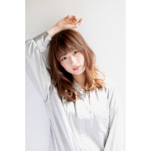 【松戸 右京】 やわふわ透け感ミディアム