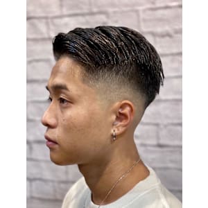 スキンフェードスタイル - 銀座マツナガ 新宿野村ビル店【ギンザマツナガ シンジュクノムラビルテン】掲載中