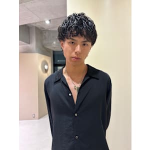 NERO HAIRSALON NAVY×スタイル