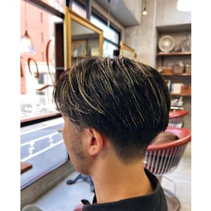 メンズハイライトセンターパート - Lourdes hair design【ルルドヘアーデザイン】掲載中