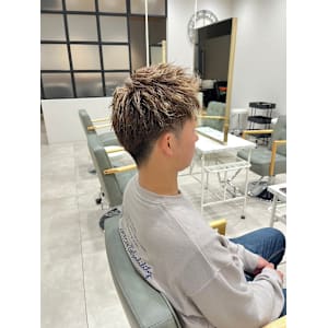 newi hair&treatment大分中央町店×スタイル