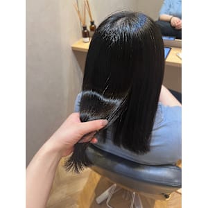 newi hair&treatment大分中央町店×スタイル