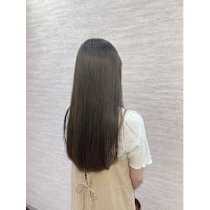 newi hair&treatment大分中央町店×スタイル