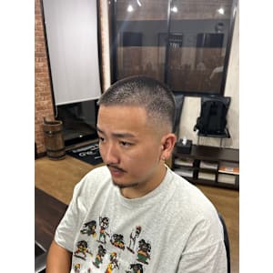 ボウズスキンフェード