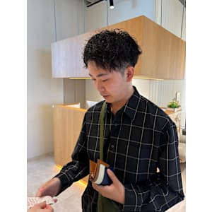 垢抜けするメンズパーマ