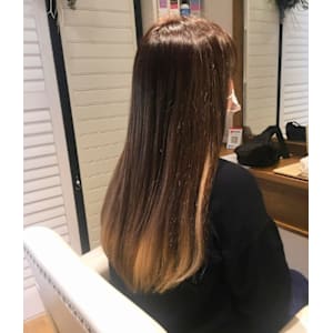 ロング+ベージュインナーカラー