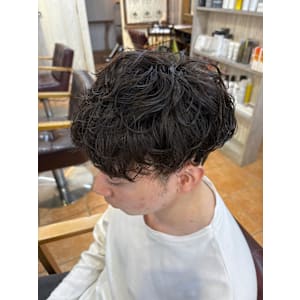 ふわっとカールで柔らかい印象へ - arcana下北沢店【アルカナ シモキタザワテン】掲載中