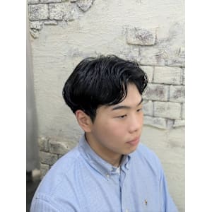 ビジネススタイルにもおすすめニュアンスパーマ