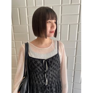 ミニボブ透明感ベージュ