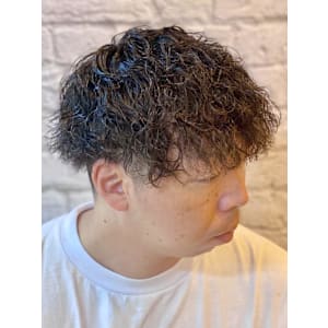 ツイストスパイラルパーマ - 銀座マツナガ 新宿野村ビル店【ギンザマツナガ シンジュクノムラビルテン】掲載中