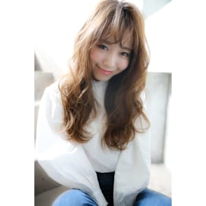 ミルキーアッシュ×ふんわりパーマ♪