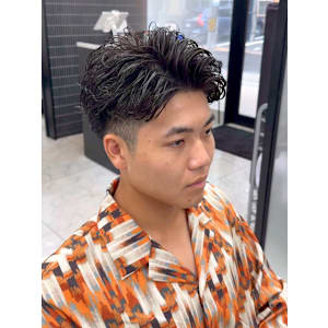 アップバング　毛流れ　ナチュラル　黒髪