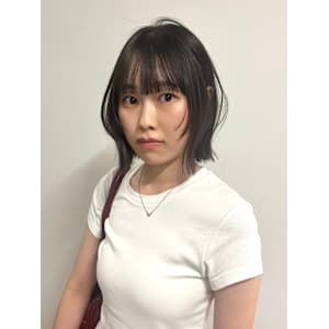 【YOKE】レイヤーボブくびれボブアッシュグレージュ顔周り