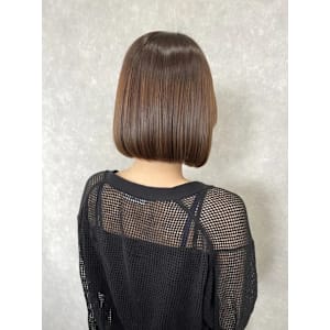 ボブ/艶ブラウン