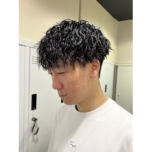 【平山明樹】縦落ちスパイラルパーマ