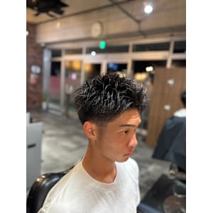 スパイキーショート