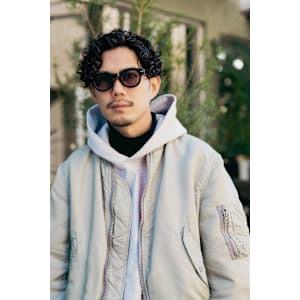 黒髪パーマ×センターパート◎三軒茶屋 RYUKI メンズ - Bond 三軒茶屋【ボンド サンゲンヂャヤ】掲載中