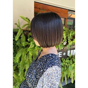 キレイが続くミニボブ