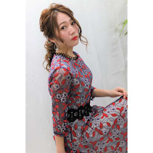 ヘアアレンジ　お呼ばれヘア