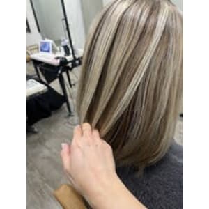 白髪ぼかしハイライトケアカラー池袋/ブリーチ/ハイトーン池袋 - prize Iris 池袋【プライズ アイリス】池袋駅東口店【プライズアイリス イケブクロ イケブクロヒガシグチテン】掲載中