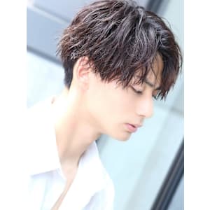 前下がりソフトツイストショート