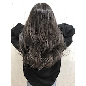 GRANZE 梅田店《大阪駅前第1ビル店》×スタイル