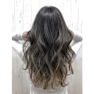 GRANZE 梅田店《大阪駅前第1ビル店》×スタイル