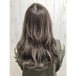 GRANZE 梅田店《大阪駅前第1ビル店》×スタイル