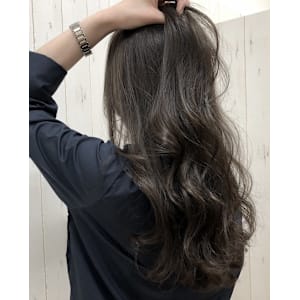 GRANZE 梅田店《大阪駅前第1ビル店》×スタイル