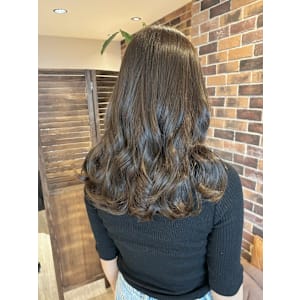 soi -ソワ-  by AROMA hair×スタイル