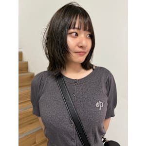 レイヤーボブ顔まわりフェイスレイヤー小顔