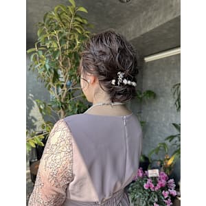 ふわふわシニヨン - glac【グラック】掲載中