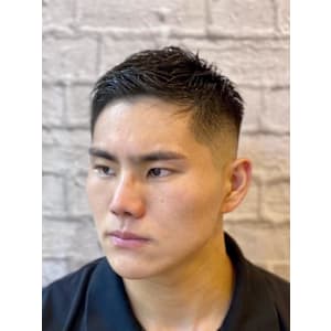 フェードカットスタイル - 銀座マツナガ 新宿野村ビル店【ギンザマツナガ シンジュクノムラビルテン】掲載中