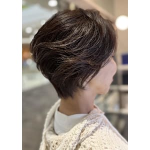 ショート - BEAUTY MARKET ungu【ビューティーマーケット　アングゥ】掲載中