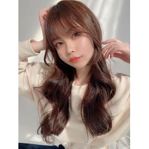 大人かわいいくびれヘアセミロング × ミルクティーベージュ