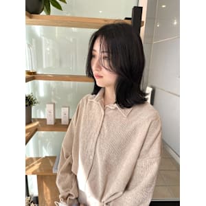 くびれミディアム