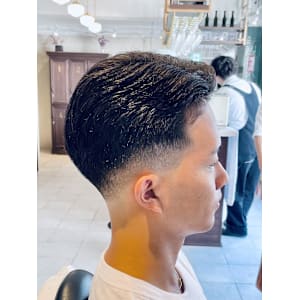 【20代 男性】ロンドンスキンローフェード（大宮/バーバー）