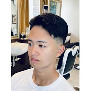 【20代 男性】ロンドンスキンローフェード（大宮/バーバー）
