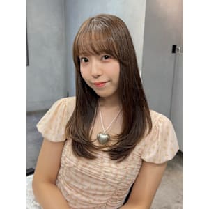 レイヤー　艶髪　透明感カラー