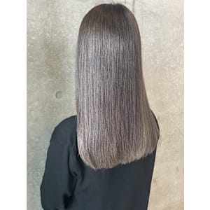 グレージュ 髪質改善 ブリーチ アッシュカラー ストレート 