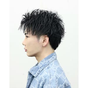 ソフトツイスト アップバング ショート