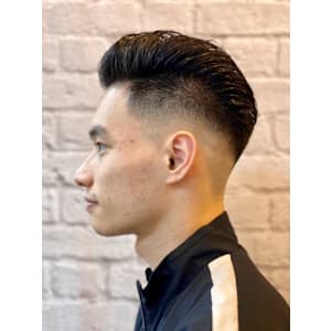 バックフェードスタイル - 銀座マツナガ 新宿野村ビル店【ギンザマツナガ シンジュクノムラビルテン】掲載中