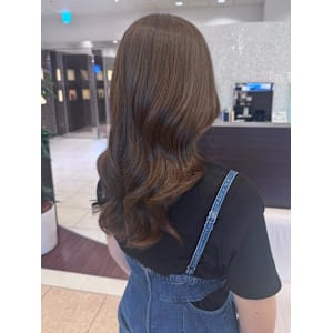 大人可愛い艶感ウェーブ