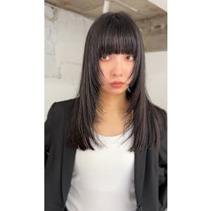 姫カットレイヤーミディアム前髪黒髪暗髪