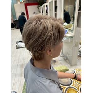 ツーブロック×刈り上げマッシュ